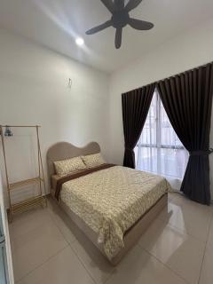 Damai Homestay - 1