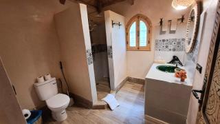 Serenity Lodge Zagora Guest House Restaurant & Desert Excursions - Zagora - 1