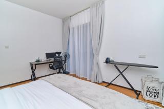 GTC apartments pool view 2 bedroom executive unit - 1