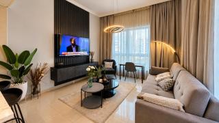 Bay Central Sea and Canal View, Dubai Marina - 8