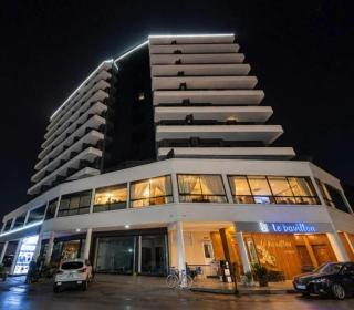 Floria Luxury Studio with Balcony by OrangeBrix - 7