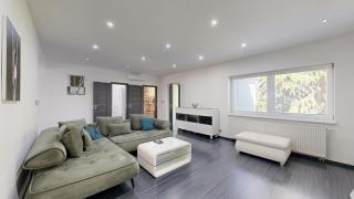 Lichard House-Garden-Terrace-Grill - 2