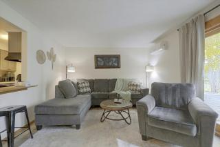 Lakefront Escape in Eagle River! Boat, Fish + Play - 6