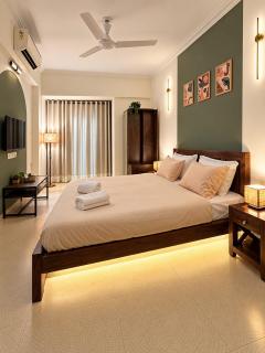 The COVE 2 BHK common Pool near Candolim beach - 6