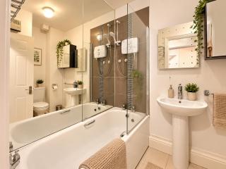 CitySite Dublin One Bedroom Apartment - 3