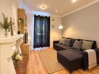 CitySite Dublin One Bedroom Apartment - 2