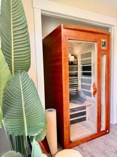 ~New~ Radiance City Retreat•Shine & Rise Wellness - 1