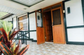 Ginas Home in Dogo - 7