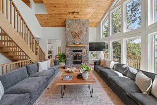 Getaway Cottage LAKE FRONT Muskoka Room Kayaks - 1