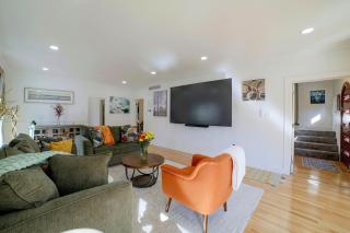 Near Casinos & Lake Michigan: Hammond Home! - 9