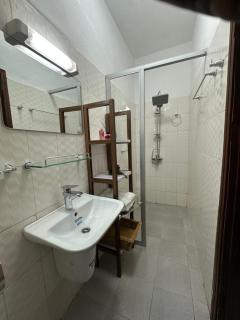 ComLand Cotonou Stays - 8