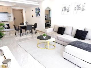 Leshwa luxury 1 bed indoor heated pool and snooker - 3