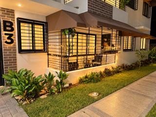 Modern 3BR Apartment Near SDQ Airport - 9