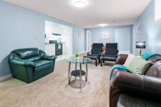 Cozy Suite - Walk to West Ed Mall - 7
