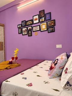 Friends Themed AC 2BHK in Marathahalli - 9