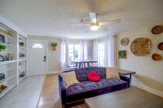 Pool Access, Walk to Beach! Cape Canaveral Apt - 4