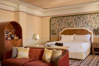 The Stoneleigh, Autograph Collection - 2