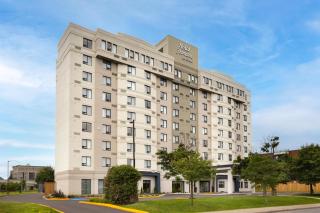 Hampton Inn by Hilton Montreal East Anjou - 4