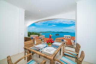 Oceanviews, Private Veranda, 2 Pools & Concierge - 5