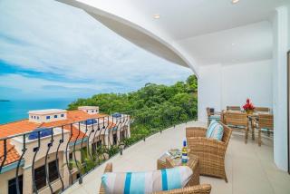Oceanviews, Private Veranda, 2 Pools & Concierge - 3