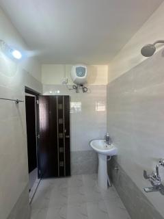LA RISAA homes - 8