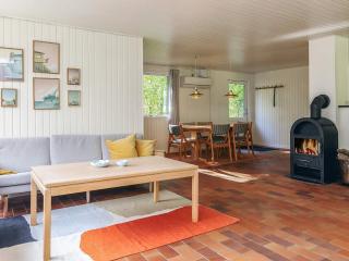 6 person holiday home in Hadsund - 2