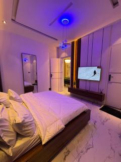 Mustard Seed 4Bedroom Luxury Shortlet Duplex - 0