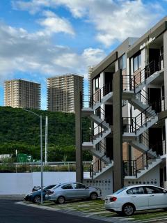 New! Bamboo City Views Business & Pool - 6