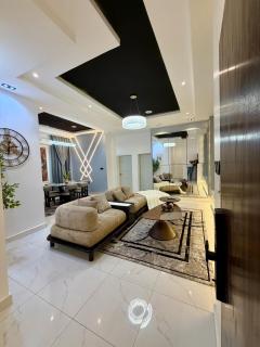The Regent Suites Luxury 2BR Apartment - 0