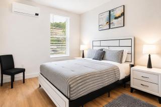 Newly Built Downtown Suite & Walk Everywhere, #204 - 7