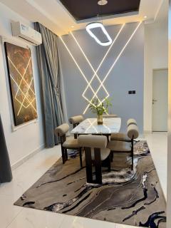 The Regent Suites Luxury 2BR Apartment - 7