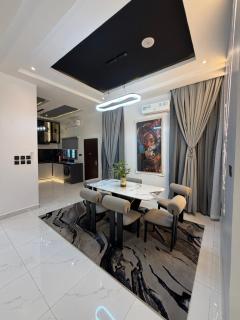 The Regent Suites Luxury 2BR Apartment - 8