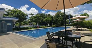 Modern Malay Balay- 2BR Near Clark, with Pool & WiFi - 6