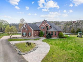 Lakefront Luxury | Private Dock | Hot Tub | 7BR - 9