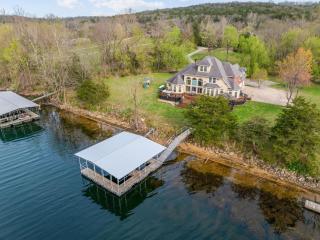 Lakefront Luxury | Private Dock | Hot Tub | 7BR - 8
