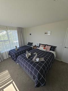 Retreat on Regent - Devonport - 8