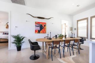 NEW urban cottage The Vine - Round Top - 9