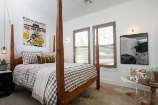 NEW urban cottage The Vine - Round Top - 1