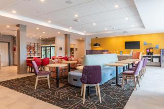 Home2 Suites By Hilton North Attleboro - 5