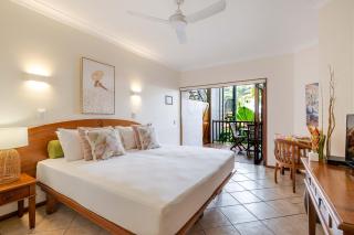 Poolside Villa - Hibiscus 40a - 3