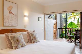 Poolside Villa - Hibiscus 40a - 7