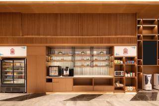 Hilton Garden Inn Urumqi Exhibition Center - 1