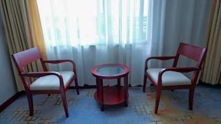Golden Spring Hotel Lijiang - 3
