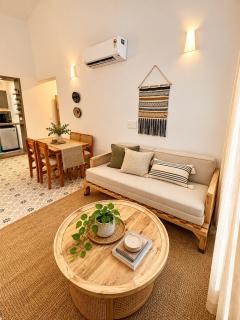 Lush Lavish Luxe 2BHK Pool Gym Candolim - 8