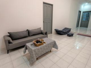 Vi Homestay Riam - 0