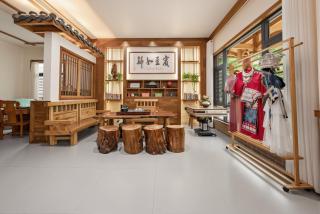 Park Su Weilan Theme Inn - Zhangjiajie 72 Wonders Tower High-Speed Rail West Station Branch -  - 9