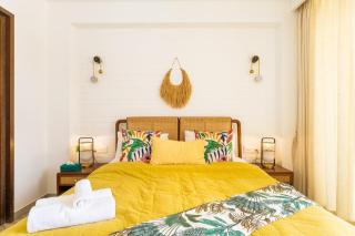 2 bhk Private pool Villa with garden by Limestays - 4