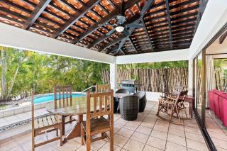 Private Pool Villa, Resort & Beach Access - 6