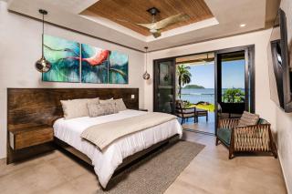 Beachfront Villa, Private Pool & Daily Breakfast - 2