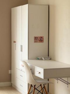 One Room, GaoDim - 1